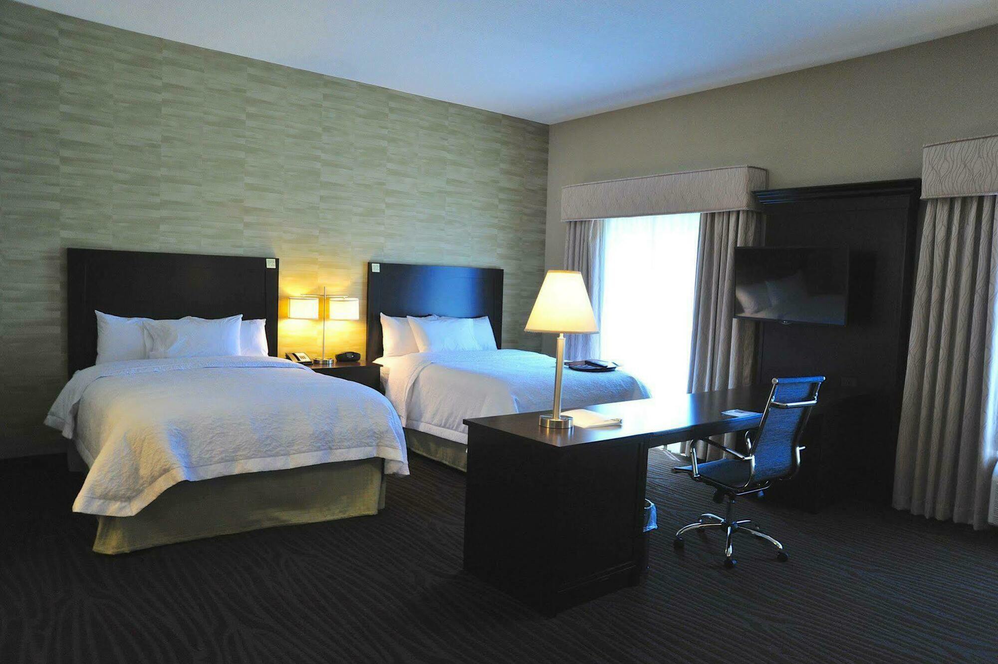 Hampton Inn And Suites Robbinsville Exteriér fotografie